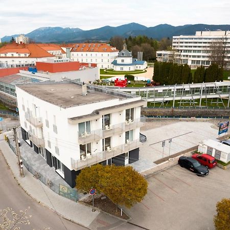 Ubytovanie Biely Dom Turčianske Teplice Exterior foto